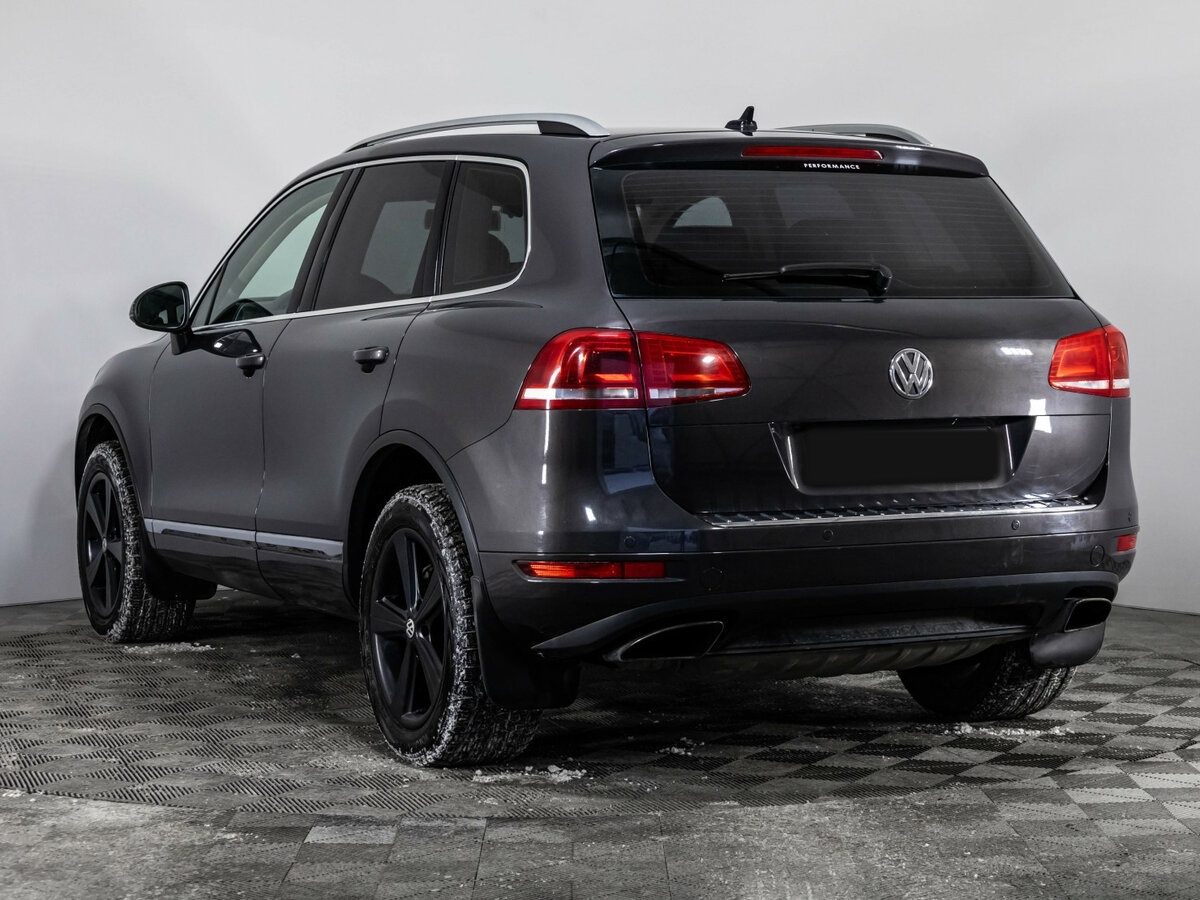 Купить Volkswagen Touareg с пробегом. Фото: #5