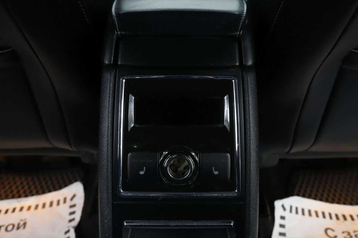 Купить Skoda Superb с пробегом. Фото: #20