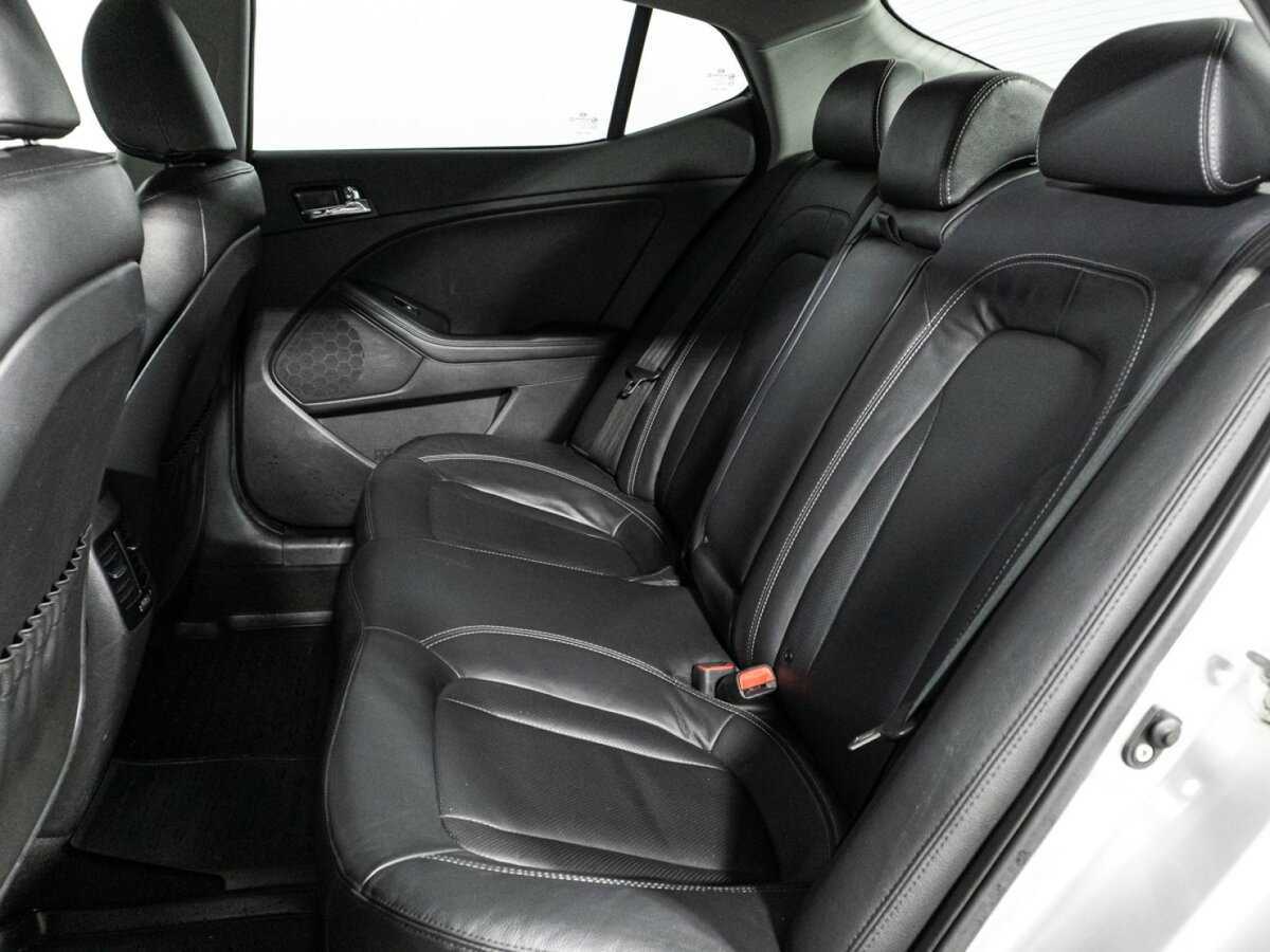 Купить Kia Optima с пробегом. Фото: #9