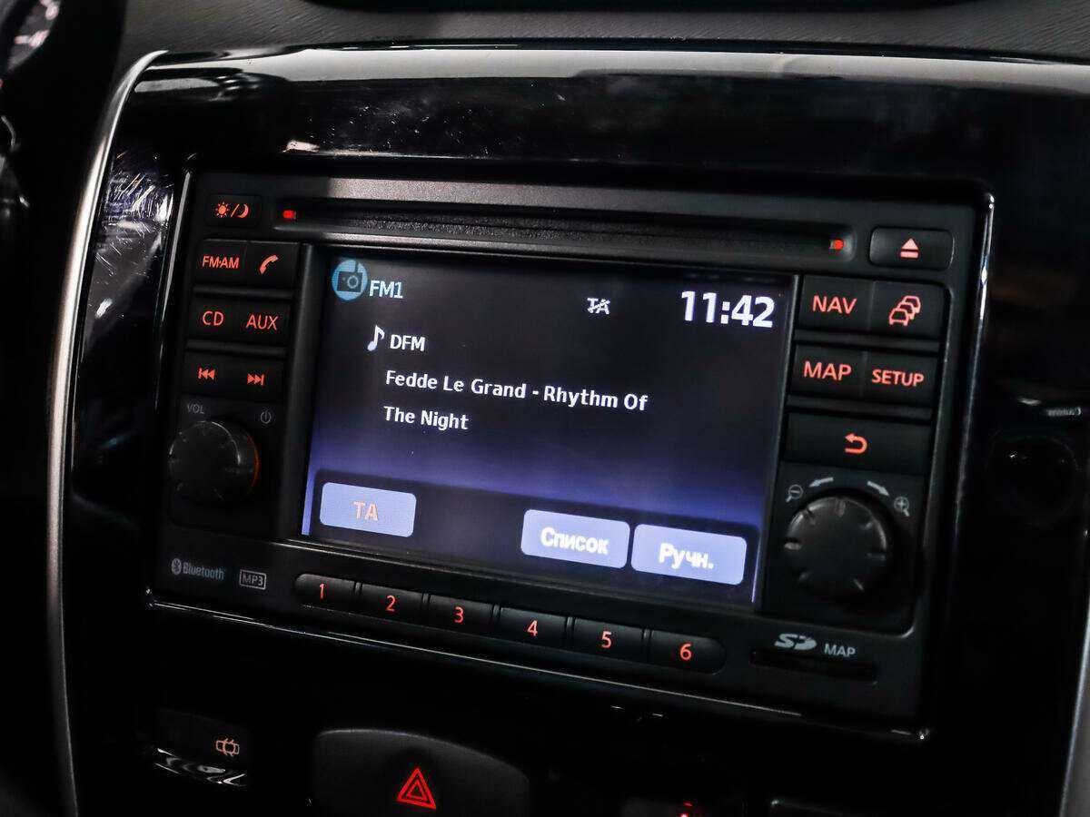 Купить Nissan Terrano с пробегом. Фото: #11