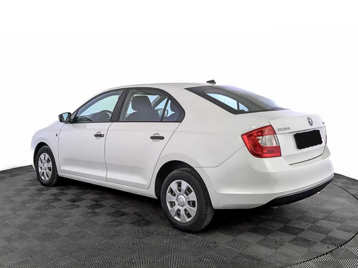 Купить Skoda Rapid с пробегом. Фото: #6
