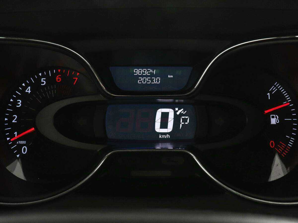 Купить Renault Kaptur с пробегом. Фото: #10