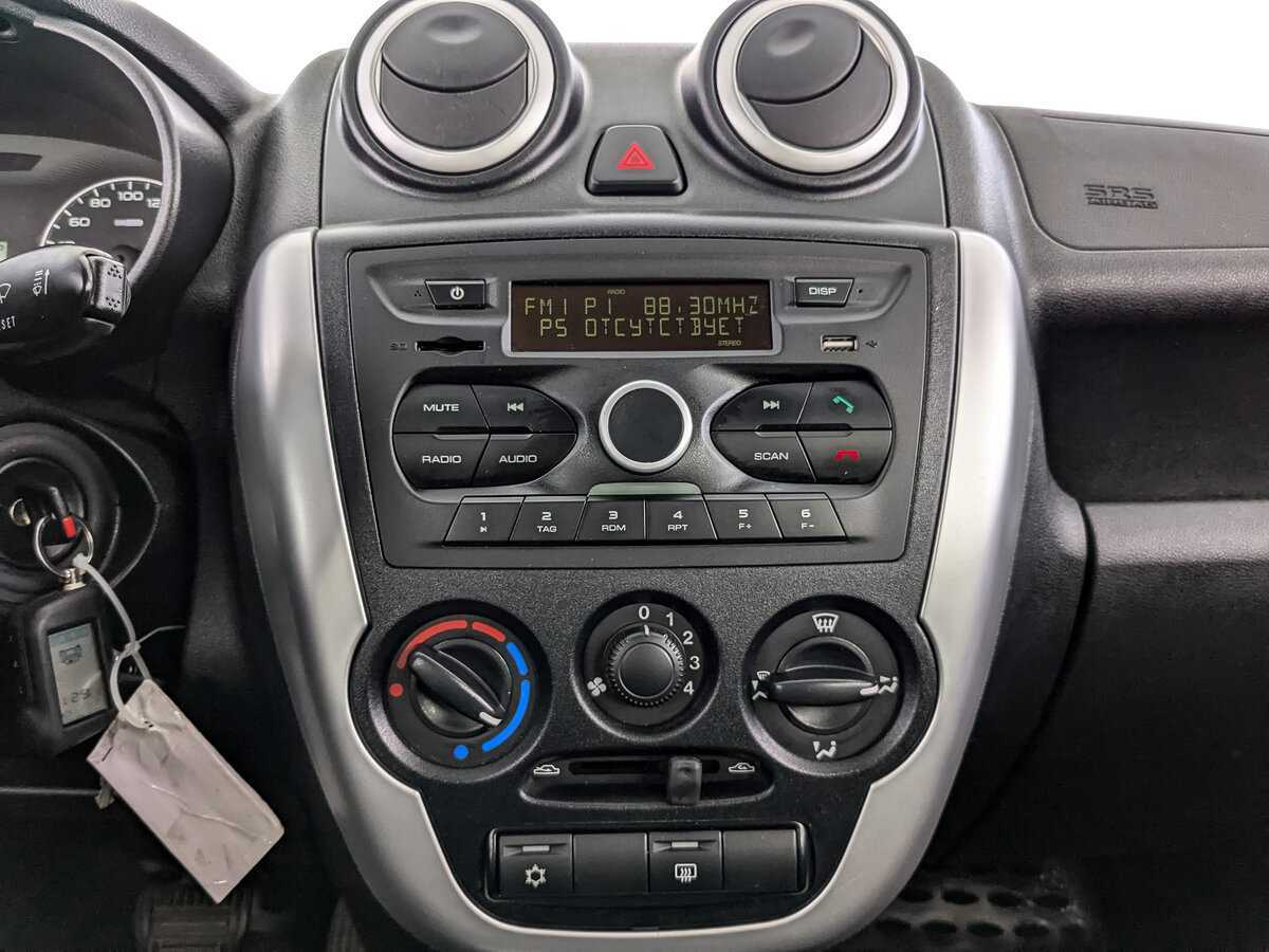 Купить Lada (ВАЗ) Granta с пробегом. Фото: #12