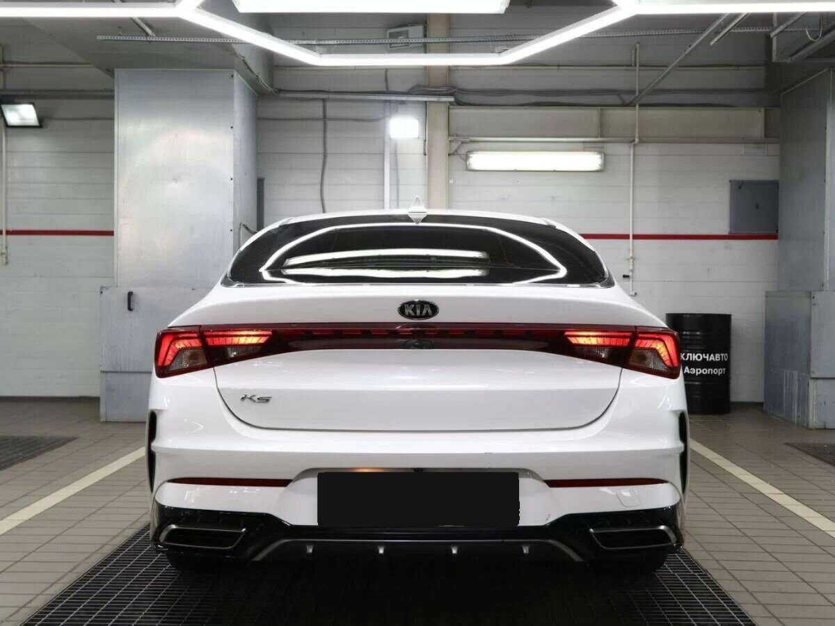 Купить Kia K5 с пробегом. Фото: #3