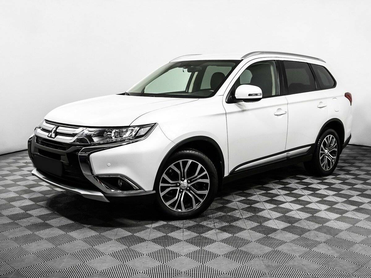 Купить Mitsubishi Outlander с пробегом. Посмотреть фото