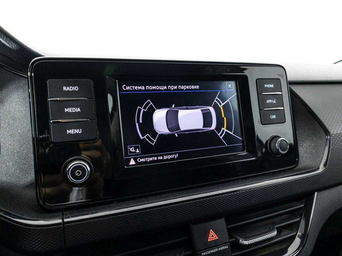 Купить Volkswagen Polo с пробегом. Фото: #15