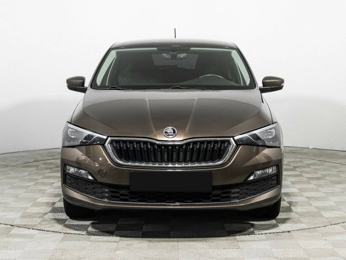 Купить Skoda Rapid с пробегом. Фото: #1