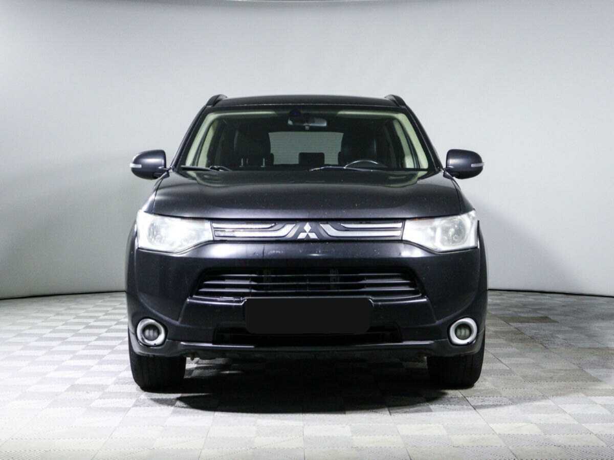 Купить Mitsubishi Outlander с пробегом. Фото: #1