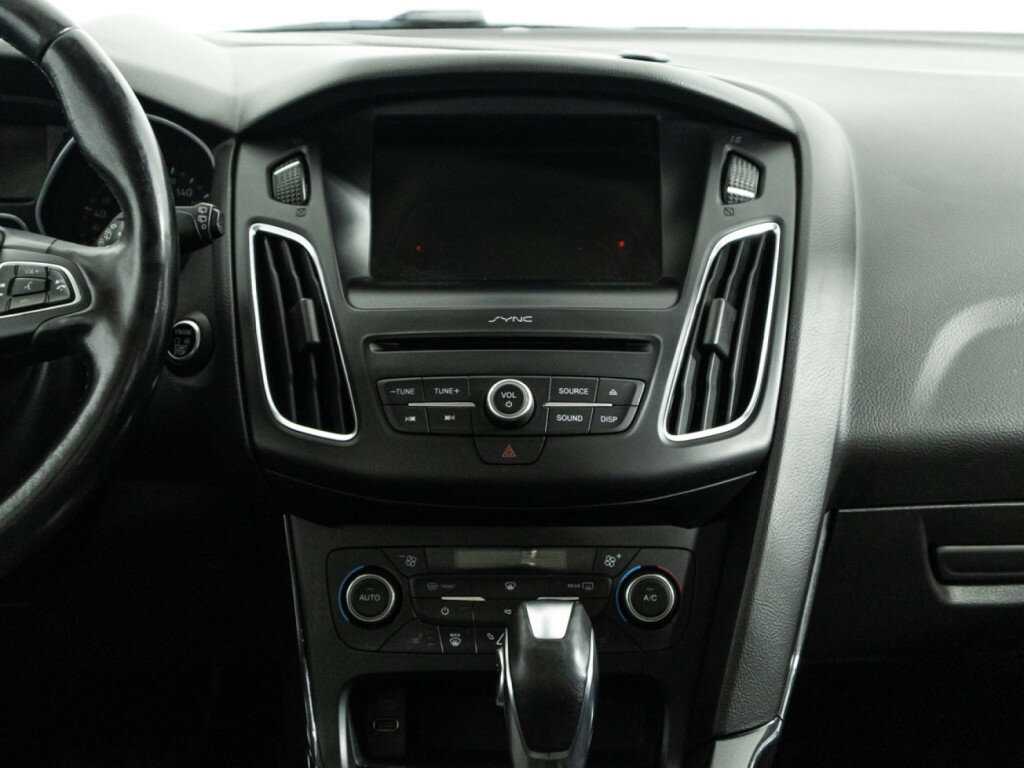 Купить Ford Focus с пробегом. Фото: #13
