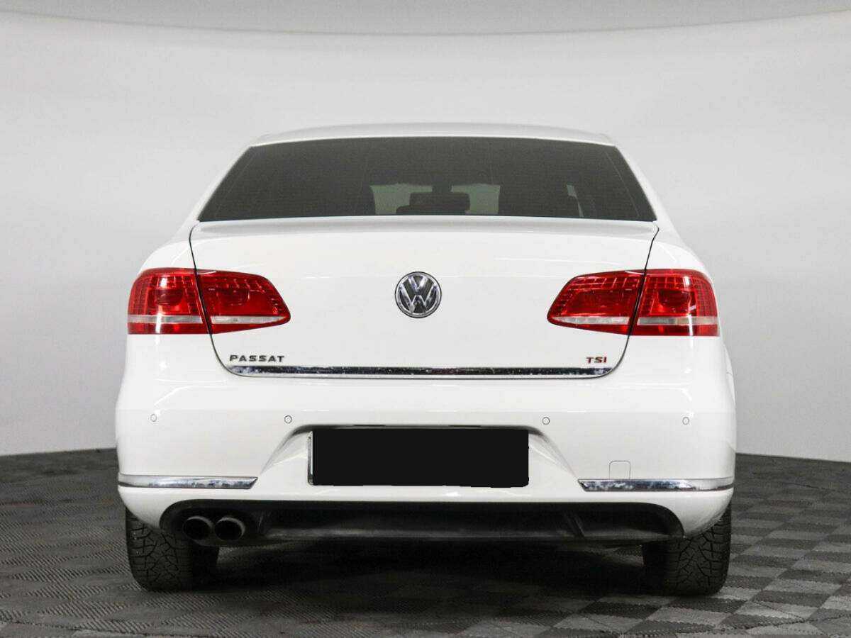 Купить Volkswagen Passat с пробегом. Фото: #5