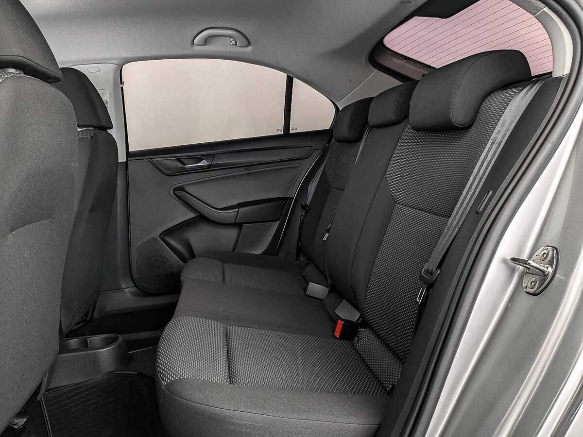 Купить Volkswagen Polo с пробегом. Фото: #11