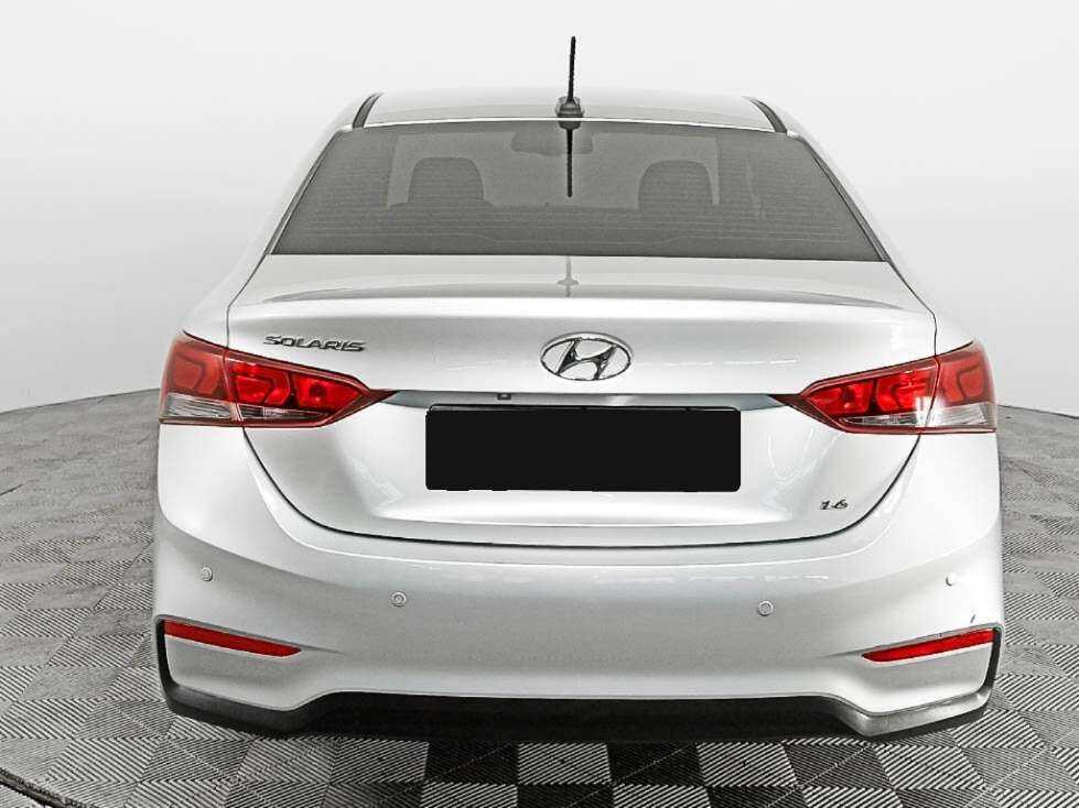 Купить Hyundai Solaris с пробегом. Фото: #5