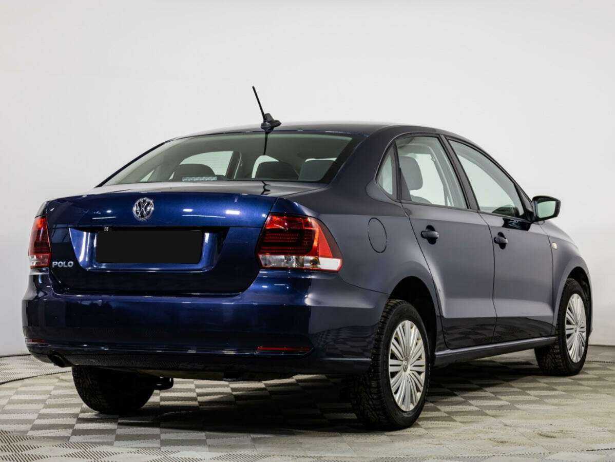 Купить Volkswagen Polo с пробегом. Фото: #2