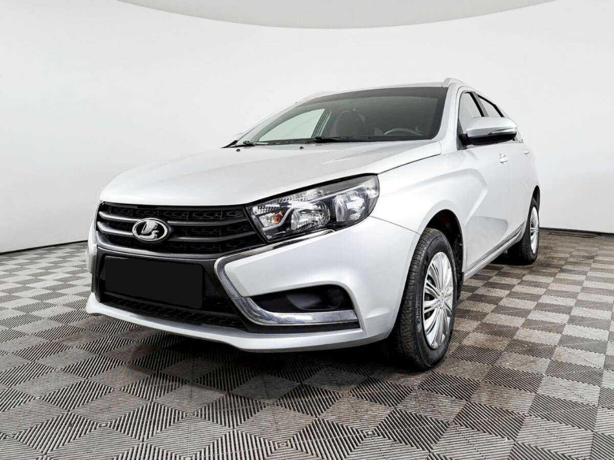 Купить Lada (ВАЗ) Vesta с пробегом. Посмотреть фото