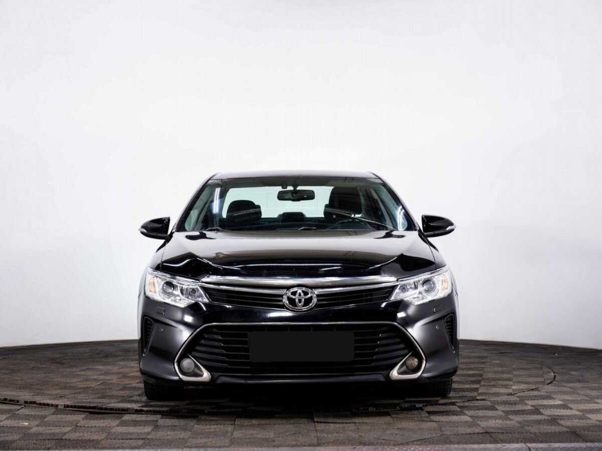 Купить Toyota Camry с пробегом. Фото: #1