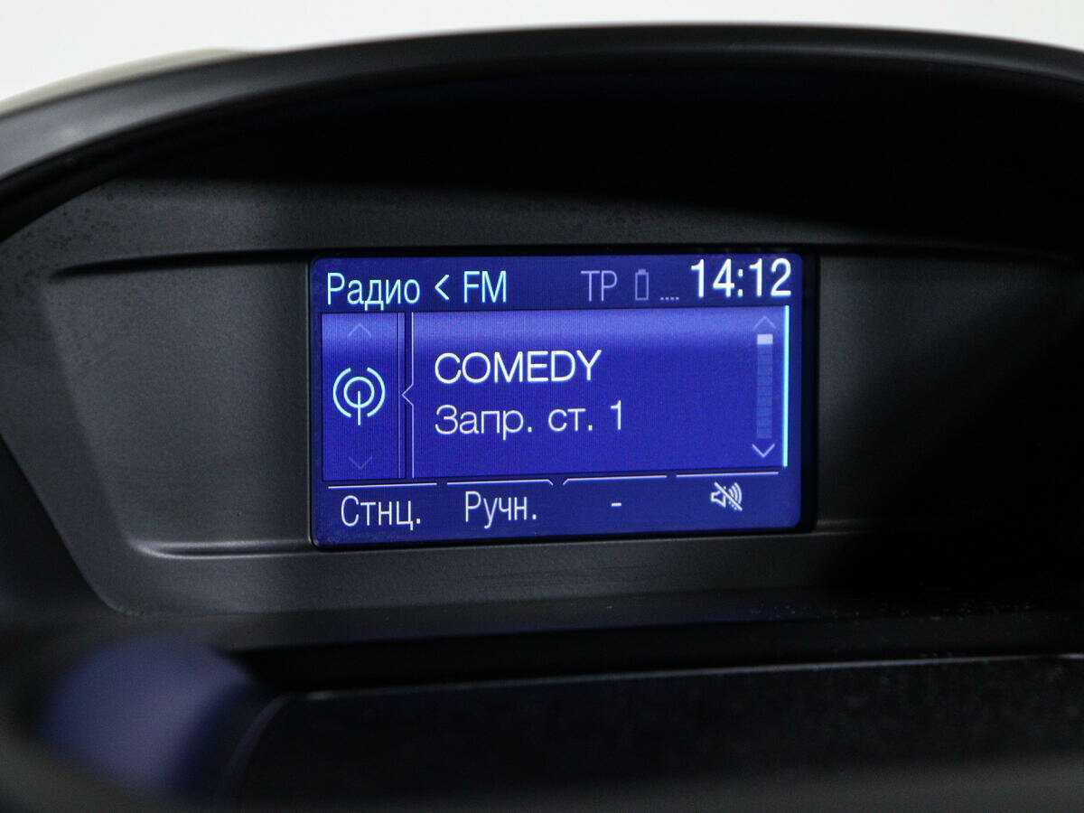 Купить Ford Kuga с пробегом. Фото: #22