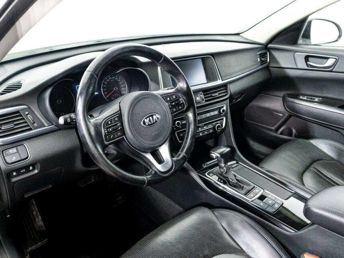 Купить Kia Optima с пробегом. Фото: #10