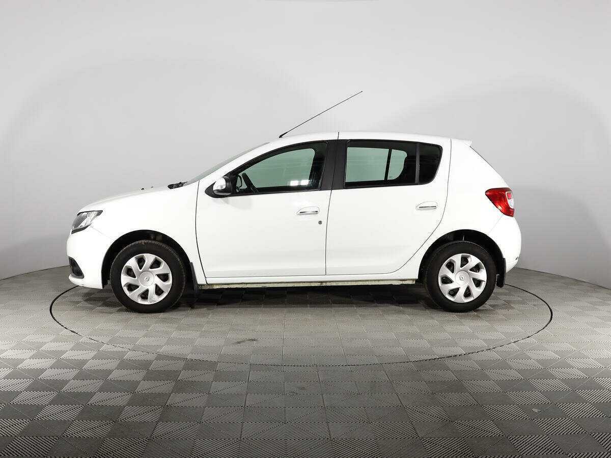 Купить Renault Sandero с пробегом. Фото: #3