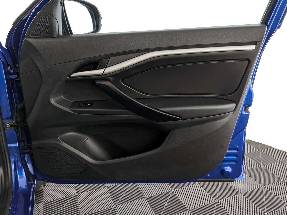 Купить Lada (ВАЗ) Vesta с пробегом. Фото: #20