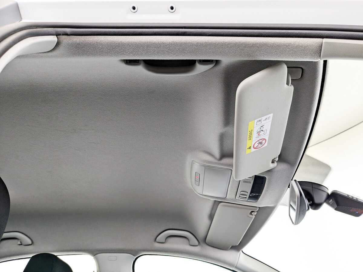 Купить Skoda Rapid с пробегом. Фото: #21