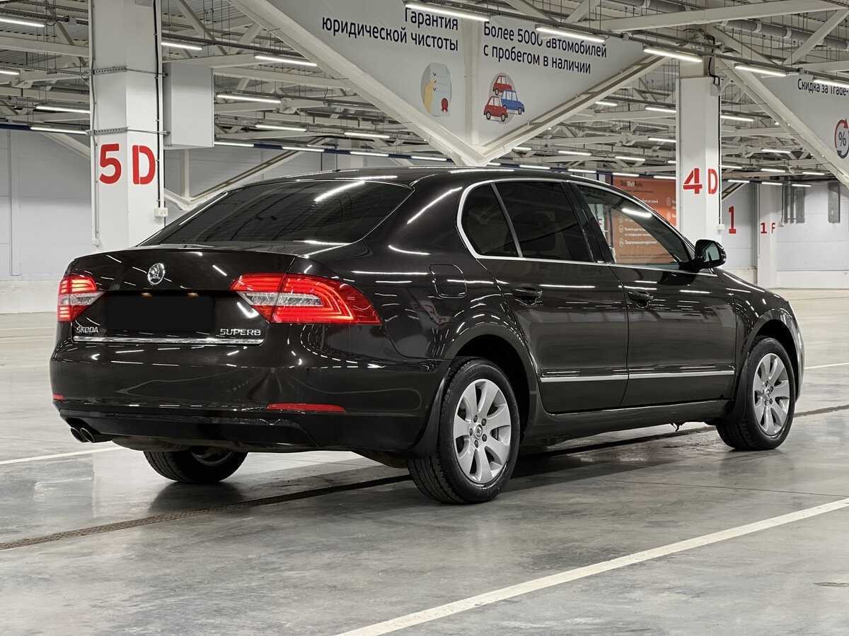 Купить Skoda Superb с пробегом. Фото: #4