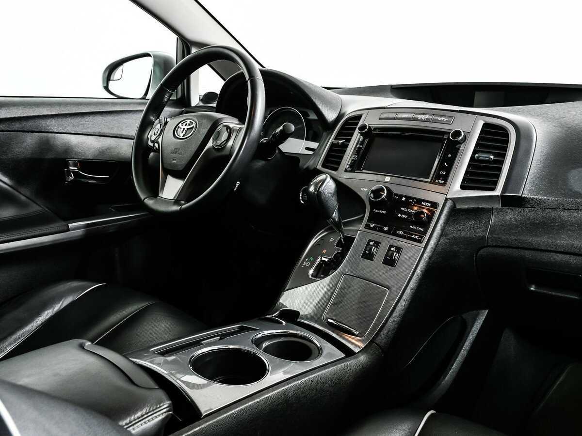 Купить Toyota Venza с пробегом. Фото: #7