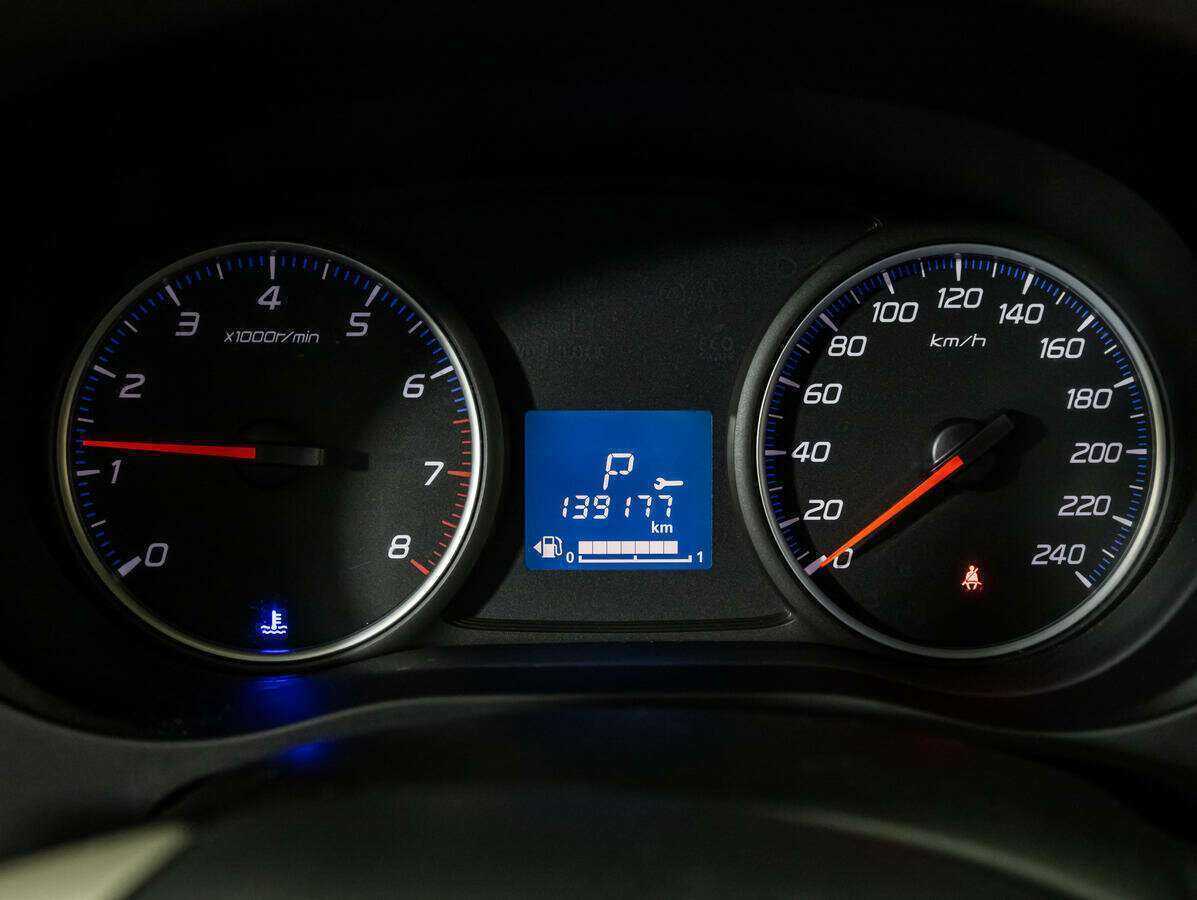 Купить Mitsubishi Outlander с пробегом. Фото: #11