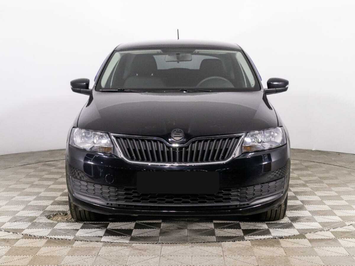 Купить Skoda Rapid с пробегом. Фото: #1