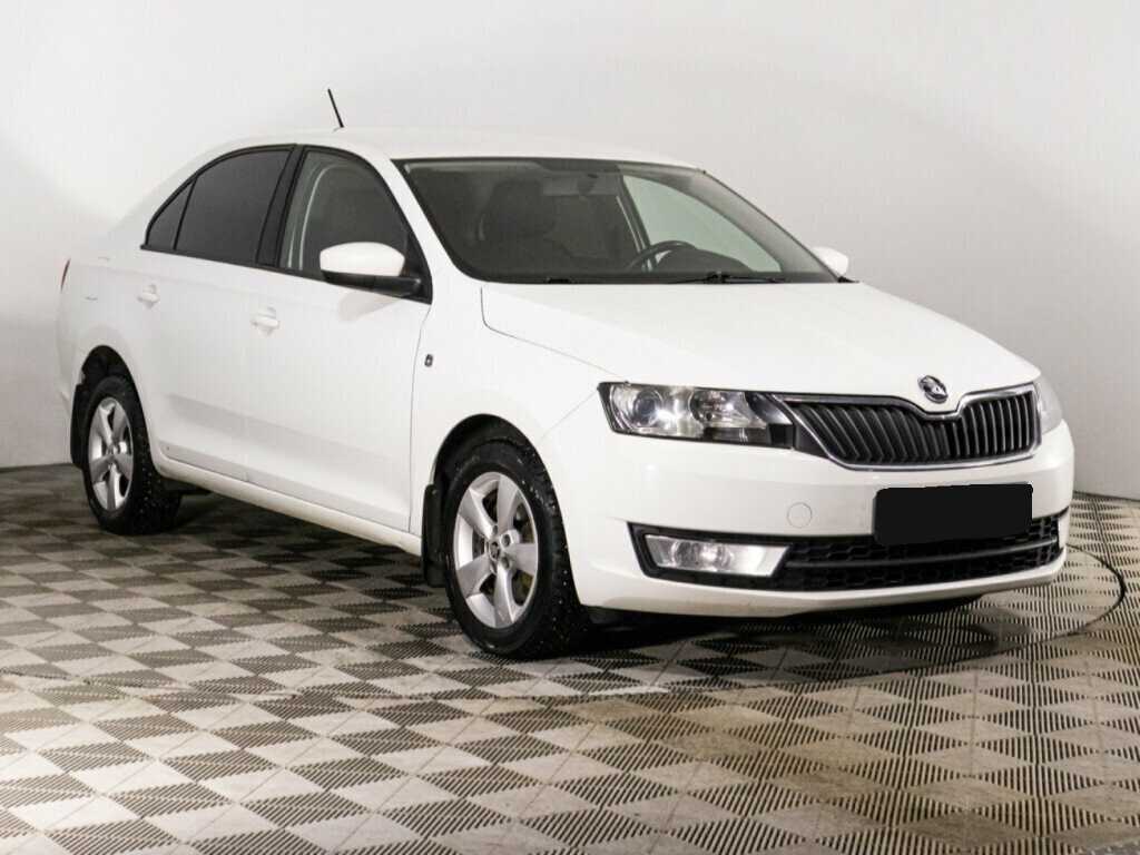 Купить Skoda Rapid с пробегом. Фото: #2