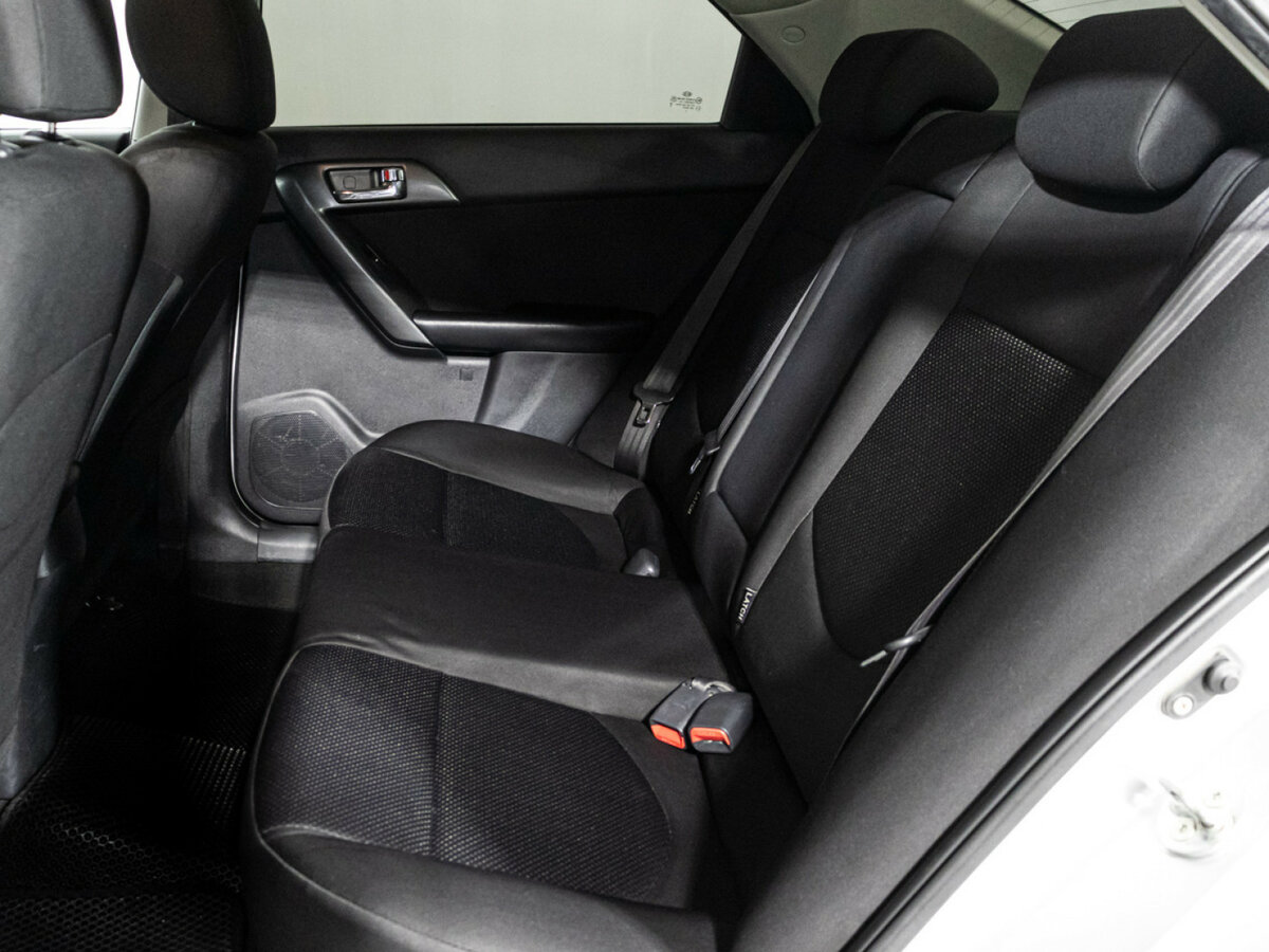 Купить Kia Cerato с пробегом. Фото: #9
