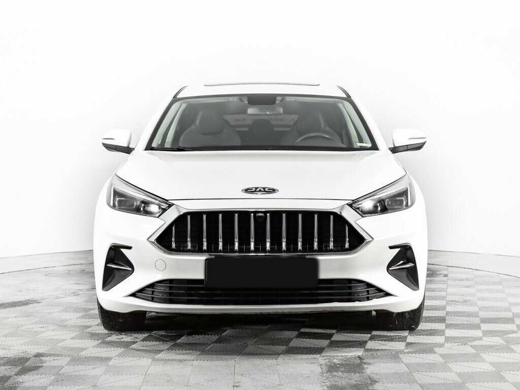 Купить JAC J7 с пробегом. Фото: #1