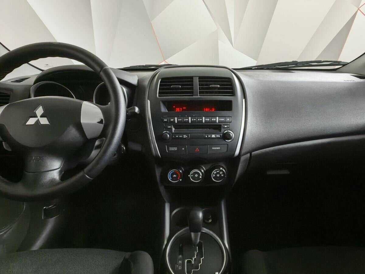Купить Mitsubishi ASX с пробегом. Фото: #10