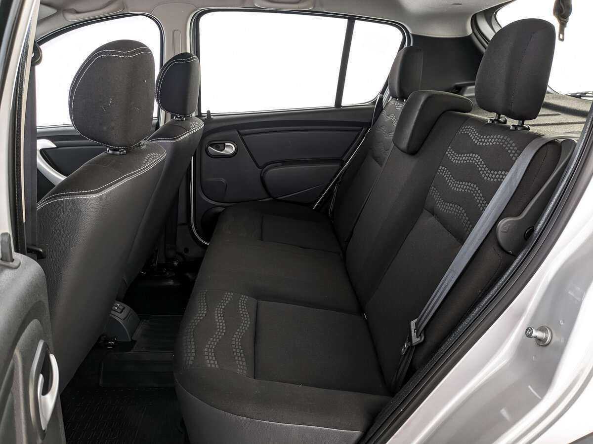 Купить Renault Sandero с пробегом. Фото: #12