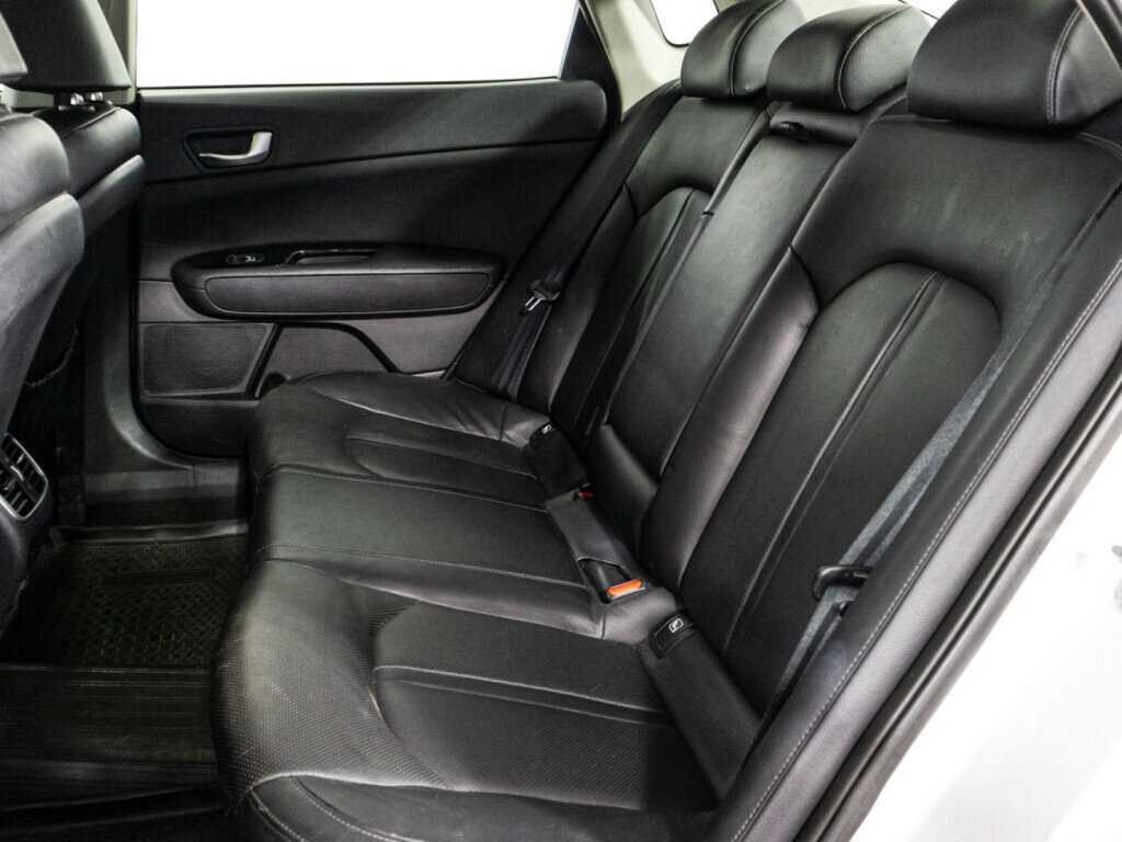 Купить Kia Optima с пробегом. Фото: #11