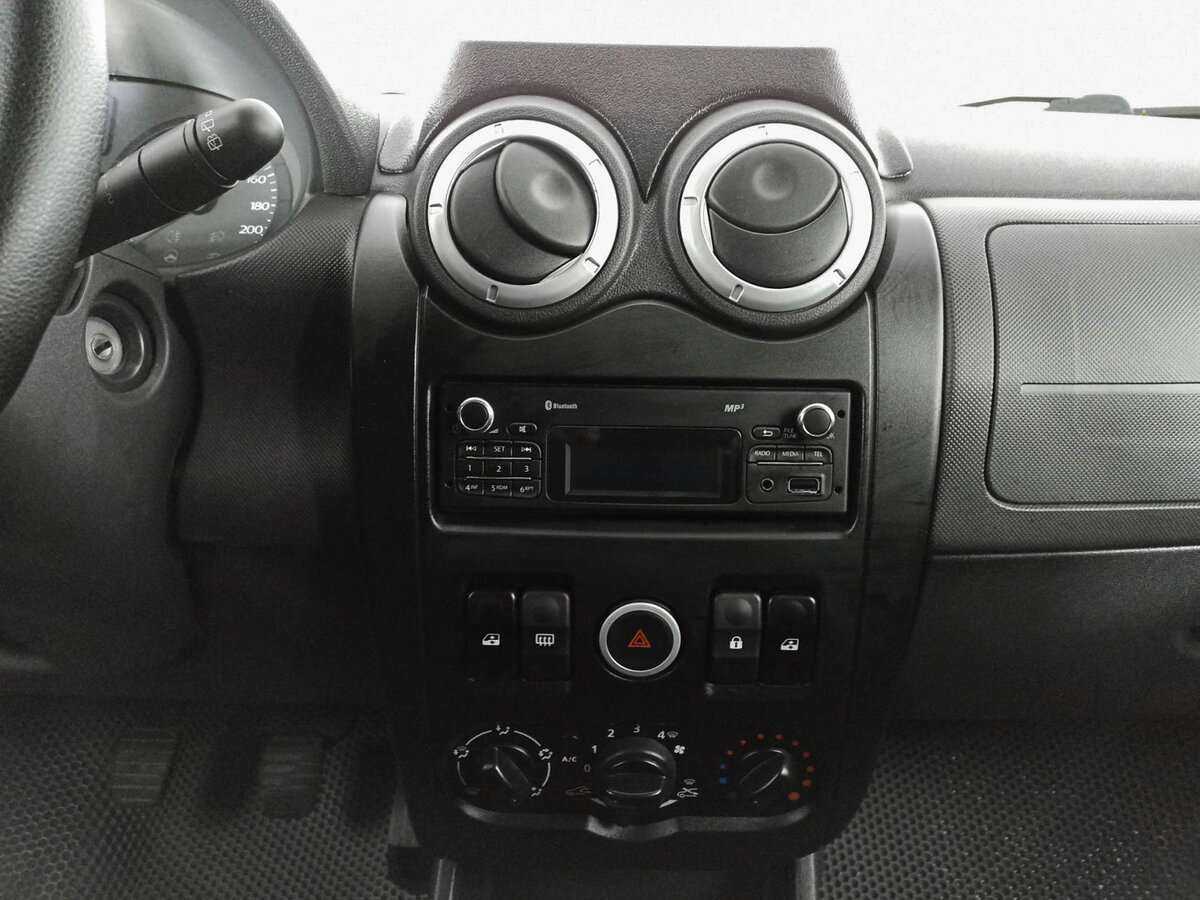 Купить Lada (ВАЗ) Largus с пробегом. Фото: #12