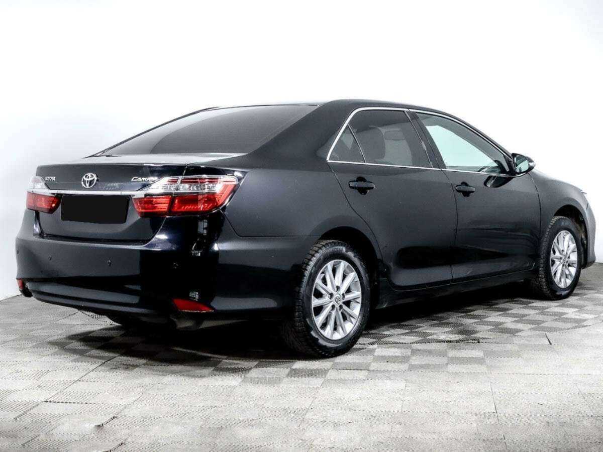 Купить Toyota Camry с пробегом. Фото: #3