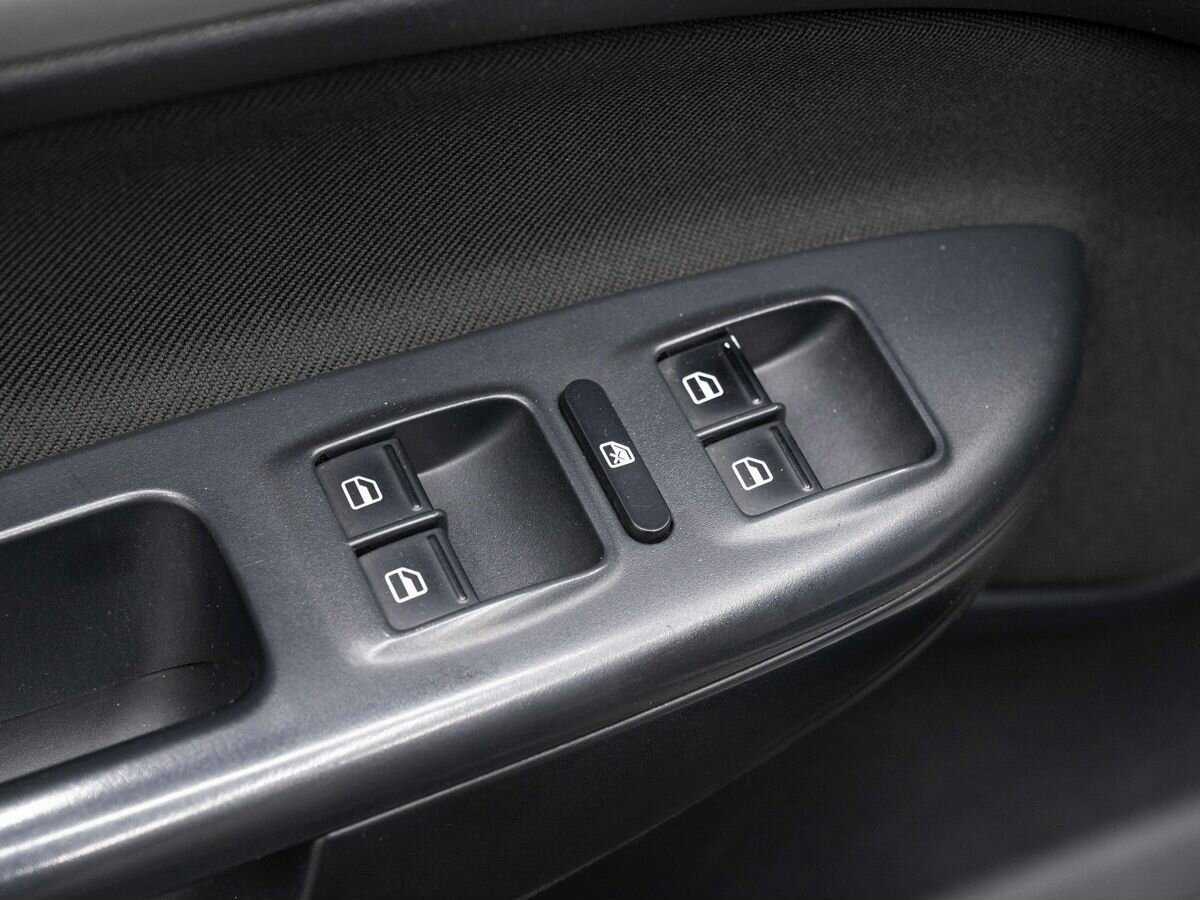 Купить Skoda Octavia с пробегом. Фото: #17