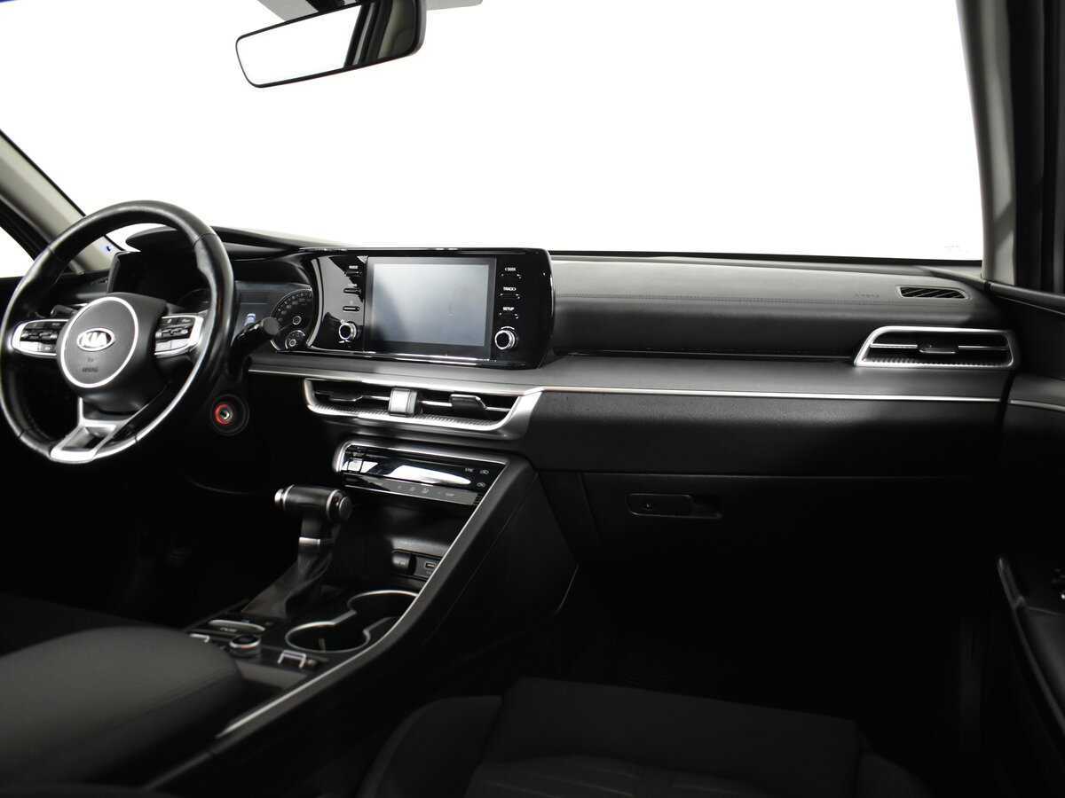 Купить Kia K5 с пробегом. Фото: #9