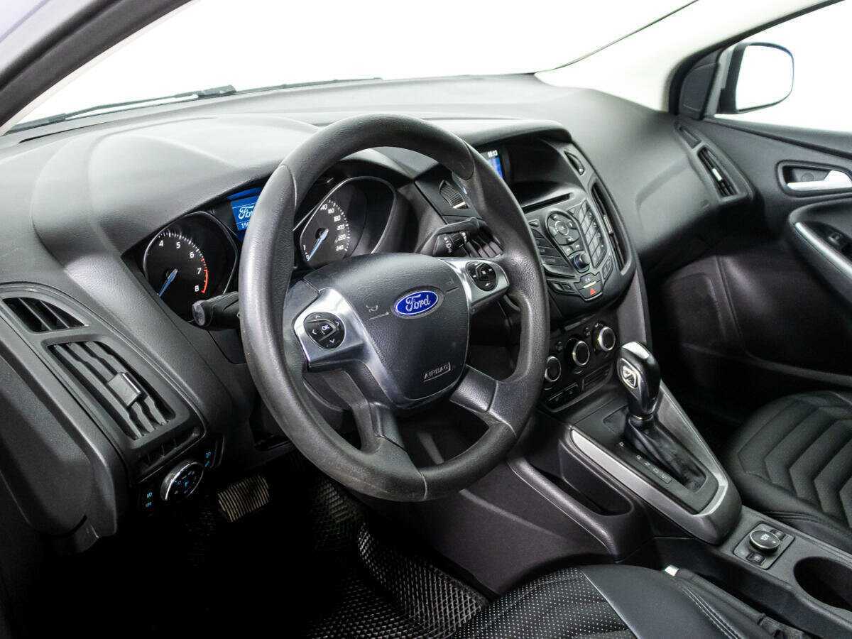 Купить Ford Focus с пробегом. Фото: #10
