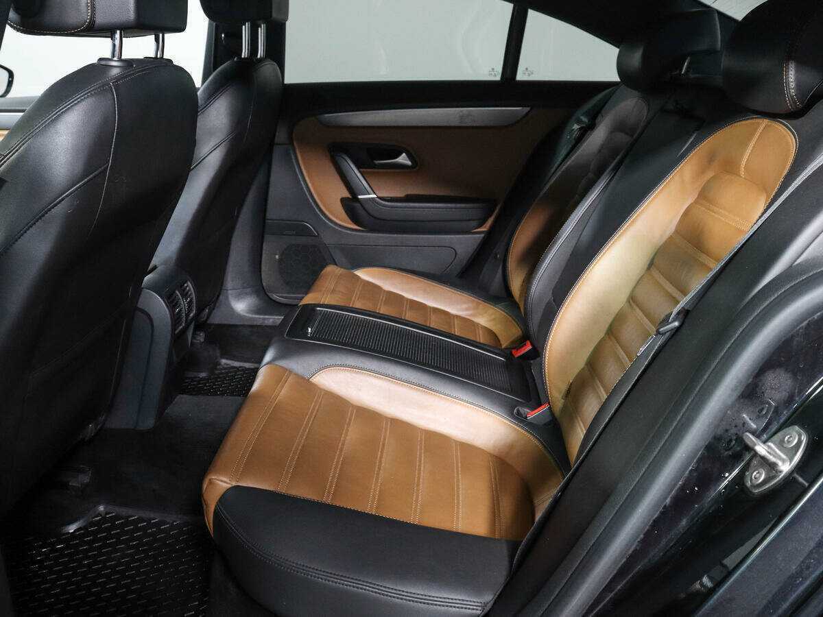 Купить Volkswagen Passat CC с пробегом. Фото: #7