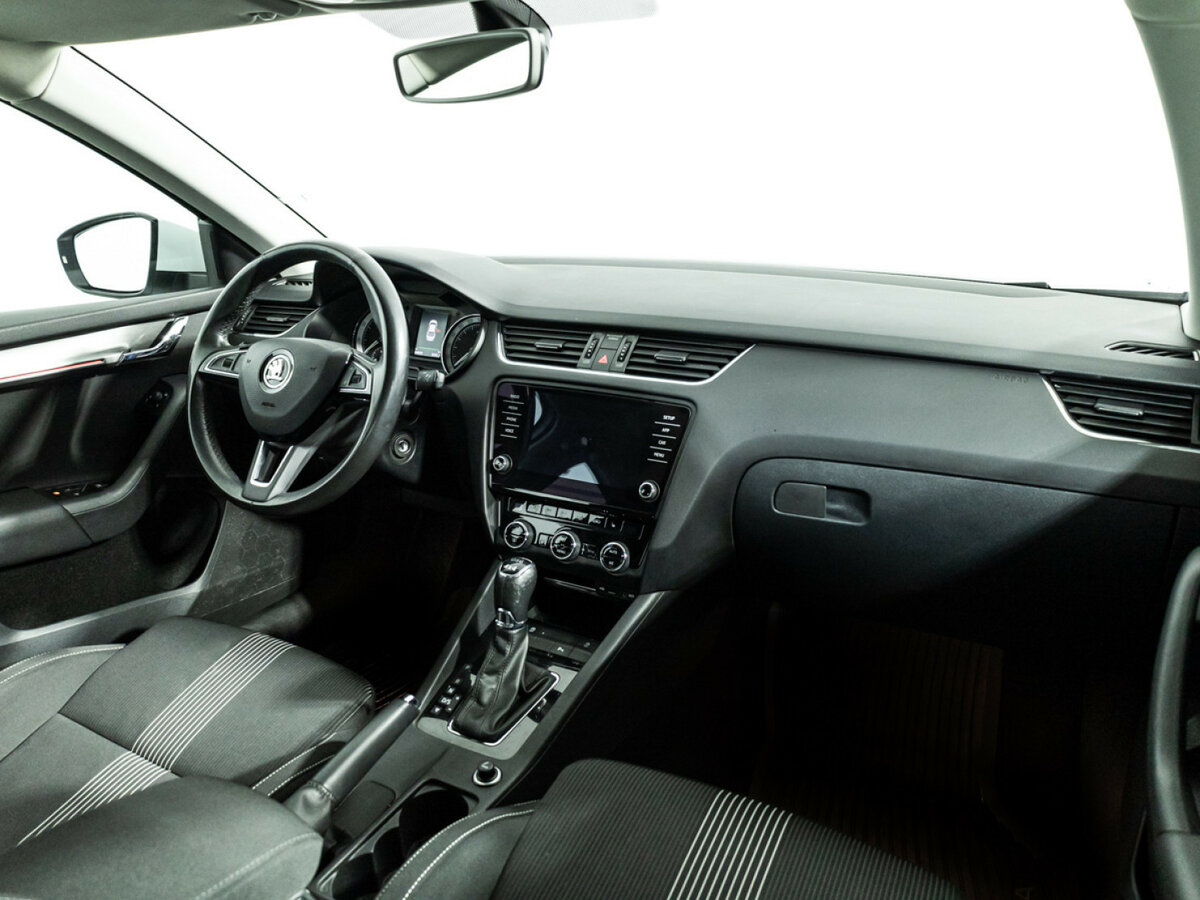 Купить Skoda Octavia с пробегом. Фото: #8