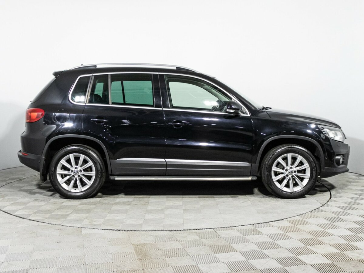 Купить Volkswagen Tiguan с пробегом. Фото: #3