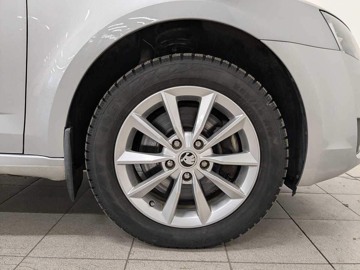 Купить Skoda Octavia с пробегом. Фото: #11