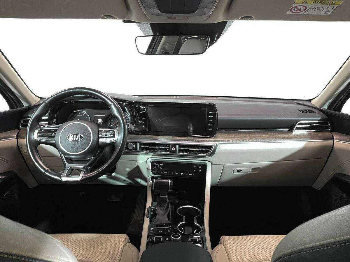Купить Kia K5 с пробегом. Фото: #10