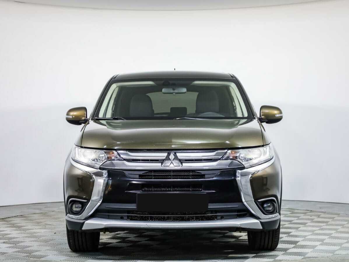 Купить Mitsubishi Outlander с пробегом. Посмотреть фото