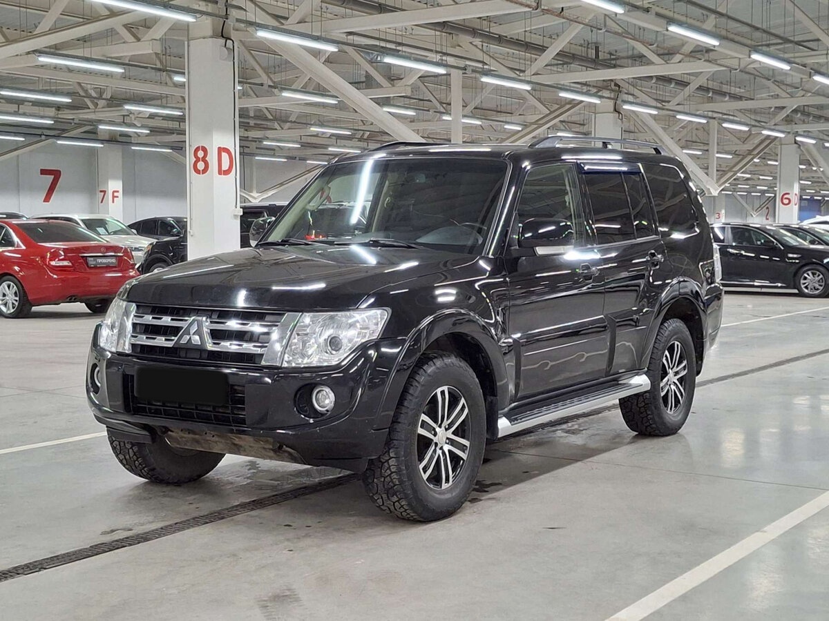 Купить Mitsubishi Pajero с пробегом. Фото: #0