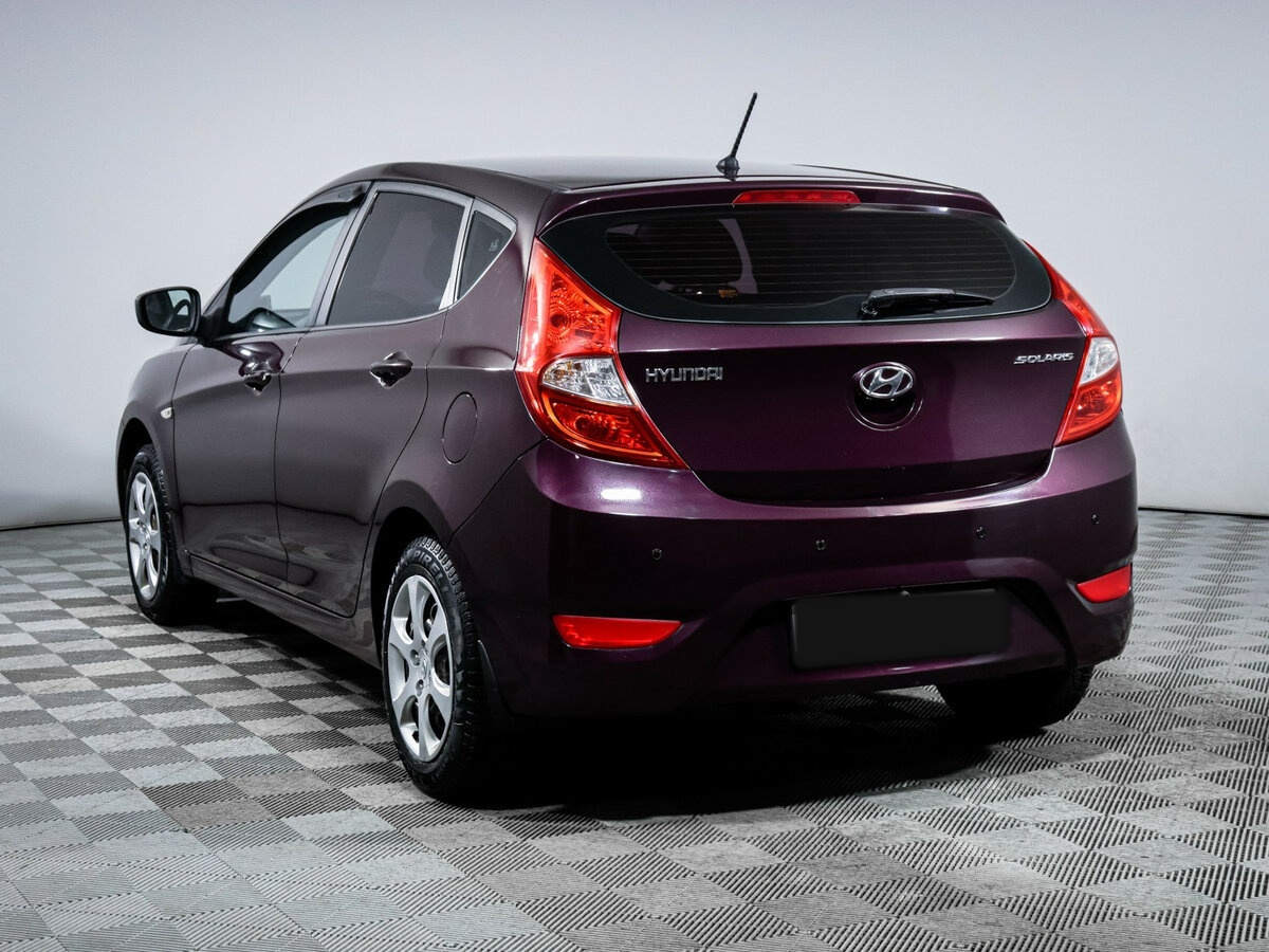 Купить Hyundai Solaris с пробегом. Фото: #5