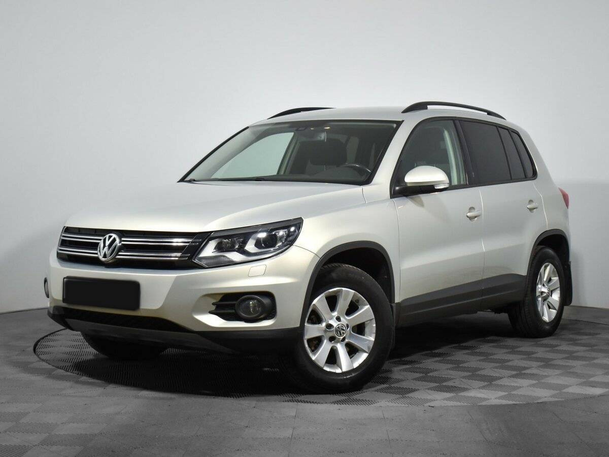 Купить Volkswagen Tiguan с пробегом. Посмотреть фото