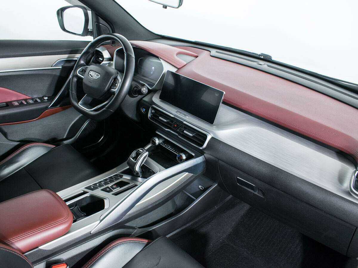 Купить Geely Coolray с пробегом. Фото: #7