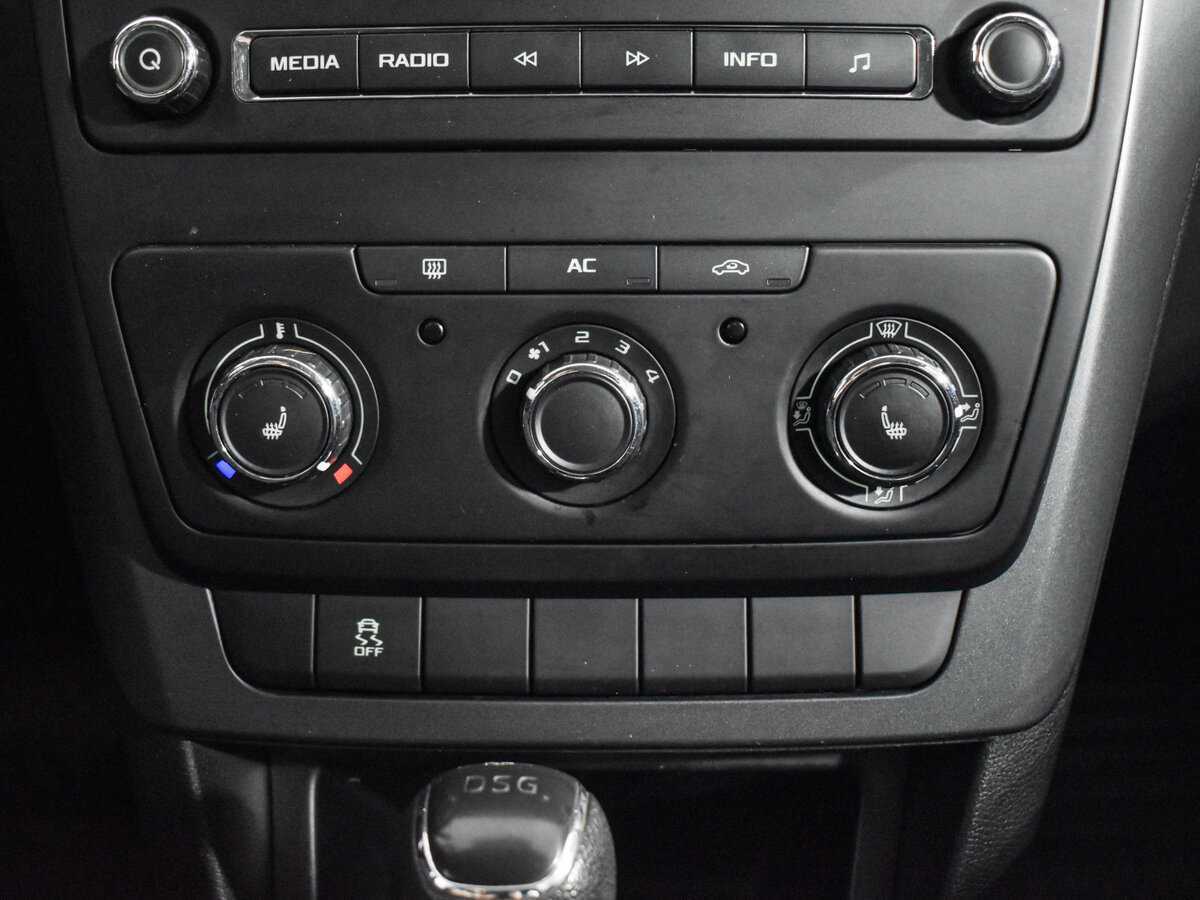 Купить Skoda Yeti с пробегом. Фото: #20